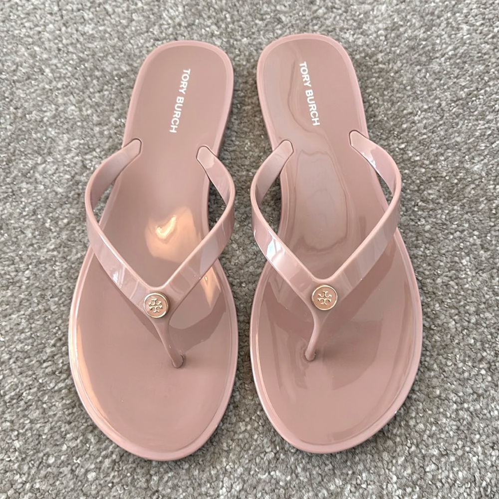 TORY BURCH pink jelly sandals new size 9